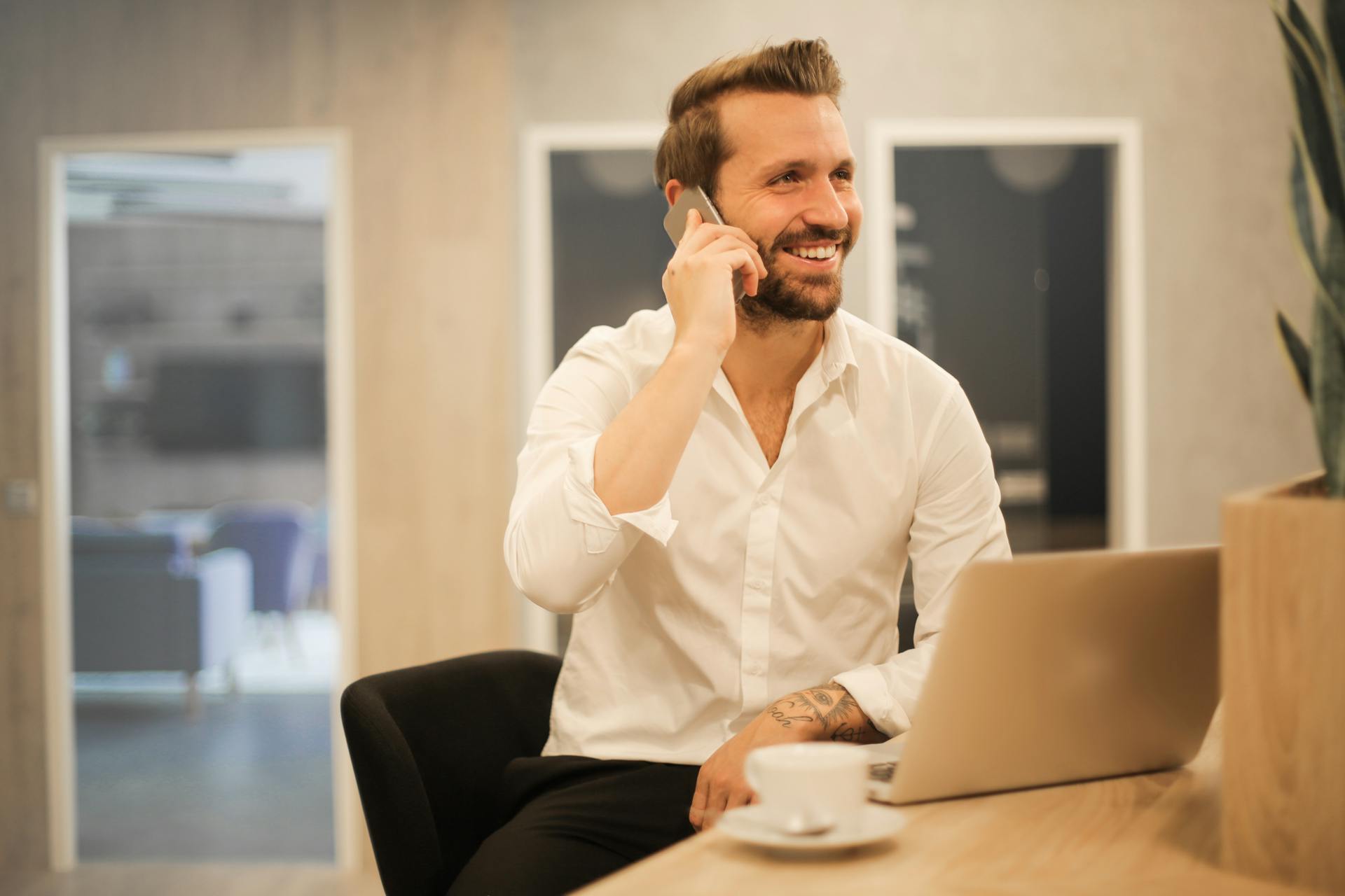 Featured image for How to Connect with Key Prospects - HireDNA Blog