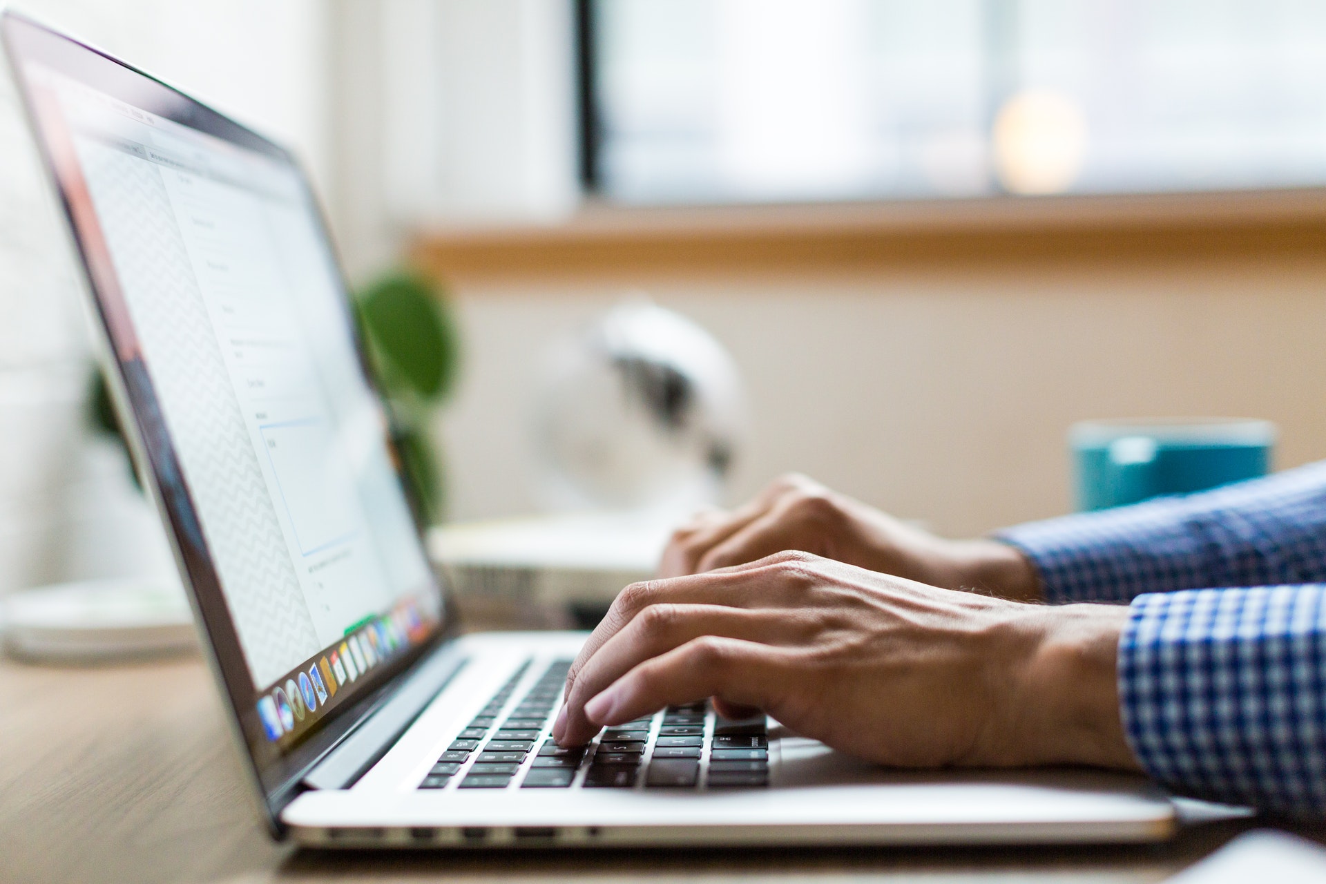 Featured image for 98% of Top SaaS Companies Use Recruiting Software: Why You Should Too - HireDNA Blog