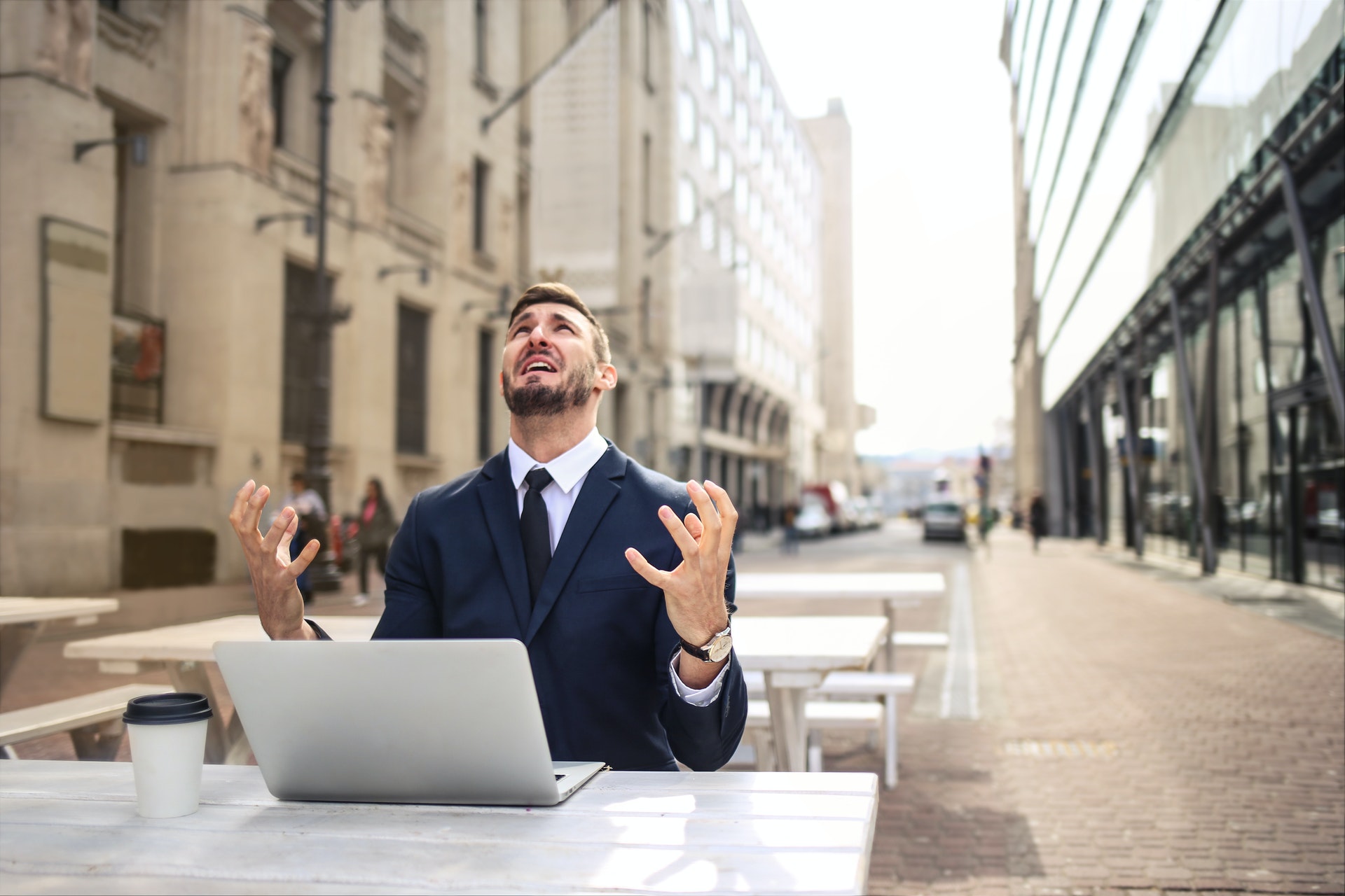 Featured image for Churn Rate and Contract Length: Finding the Sweet Spot for Your SaaS Product - HireDNA Blog