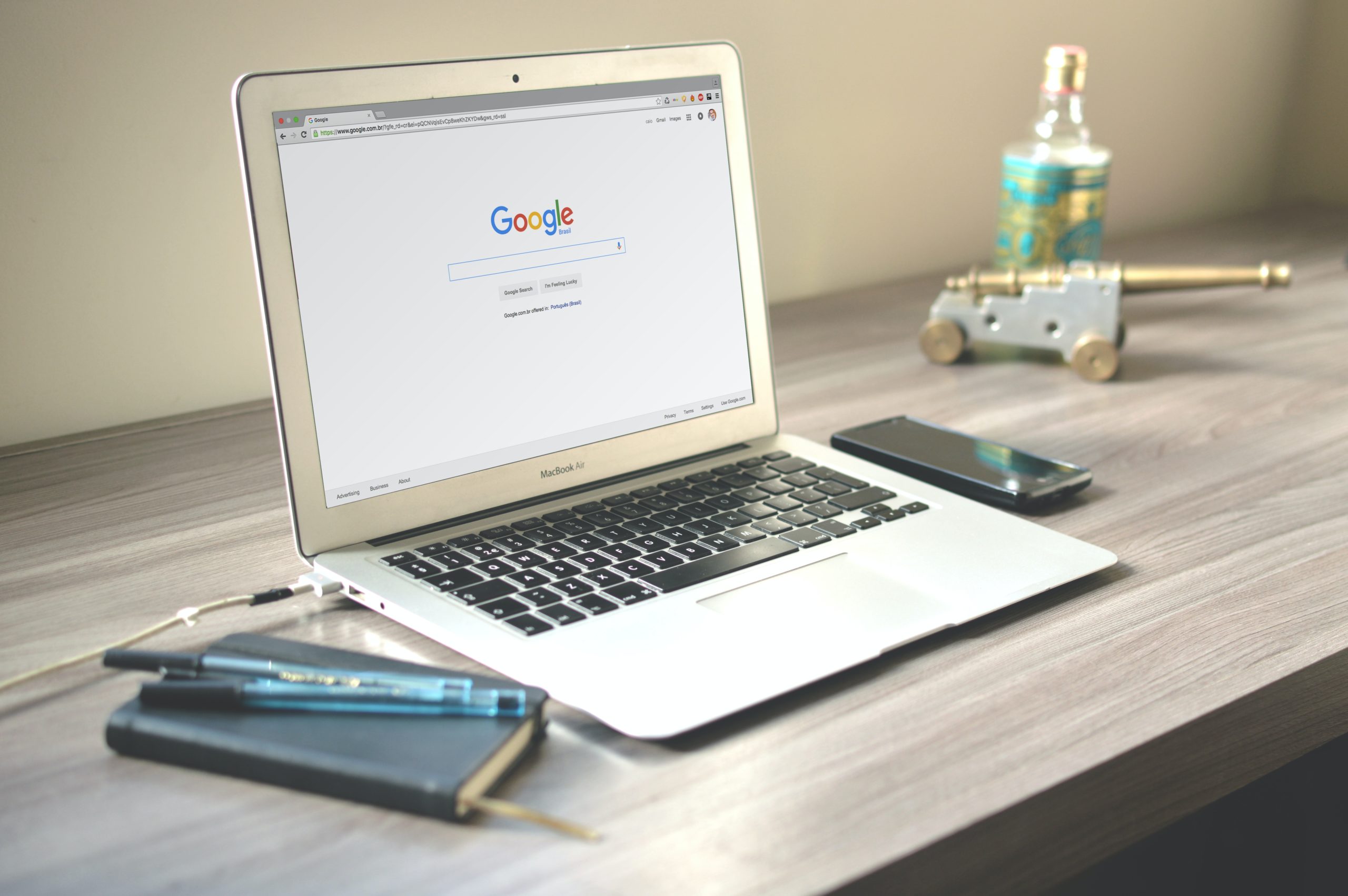 Featured image for 70% of Job Seekers Use Google: How to Optimize Job Posts for Search - HireDNA Blog