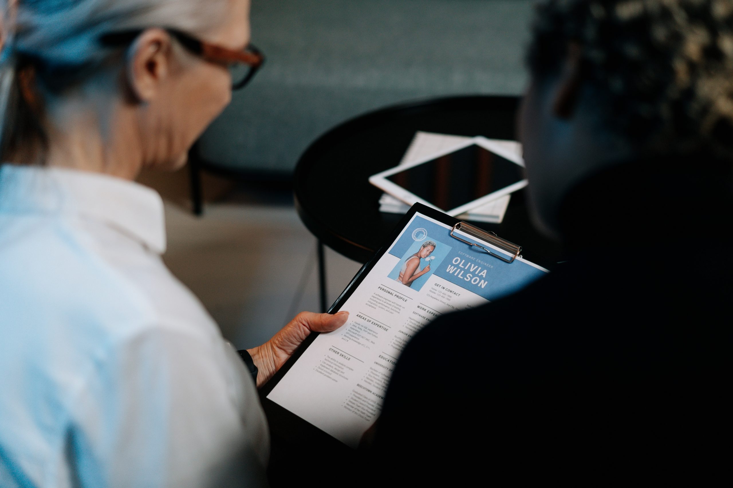 Featured image for 4 of the Biggest Sales Recruiting Challenges in 2022 (And How to Overcome Them) - HireDNA Blog