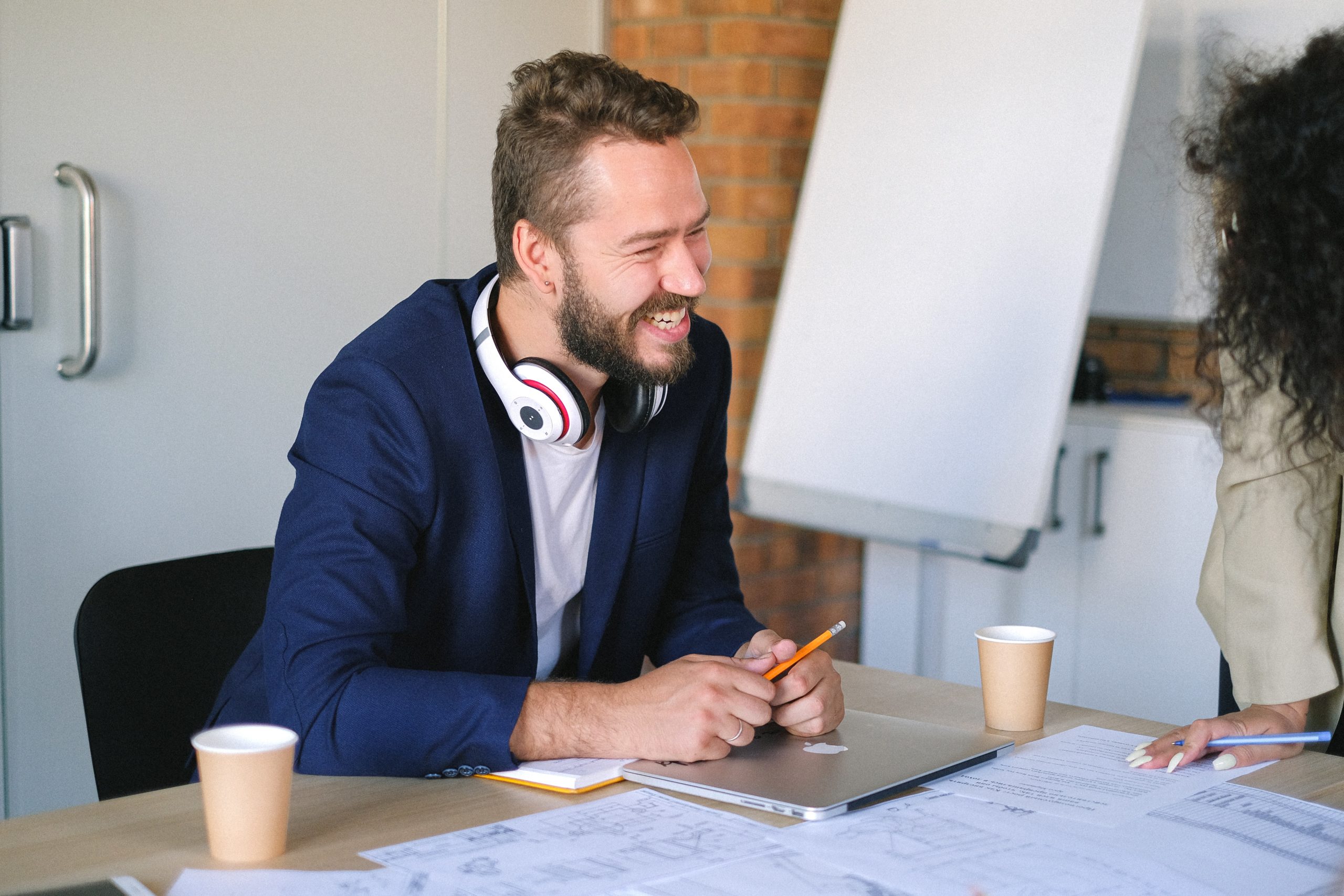 Featured image for 7 out of 10 Sales Candidates Will Apply to Companies That Practice Brand Management. Here's Why. - HireDNA Blog
