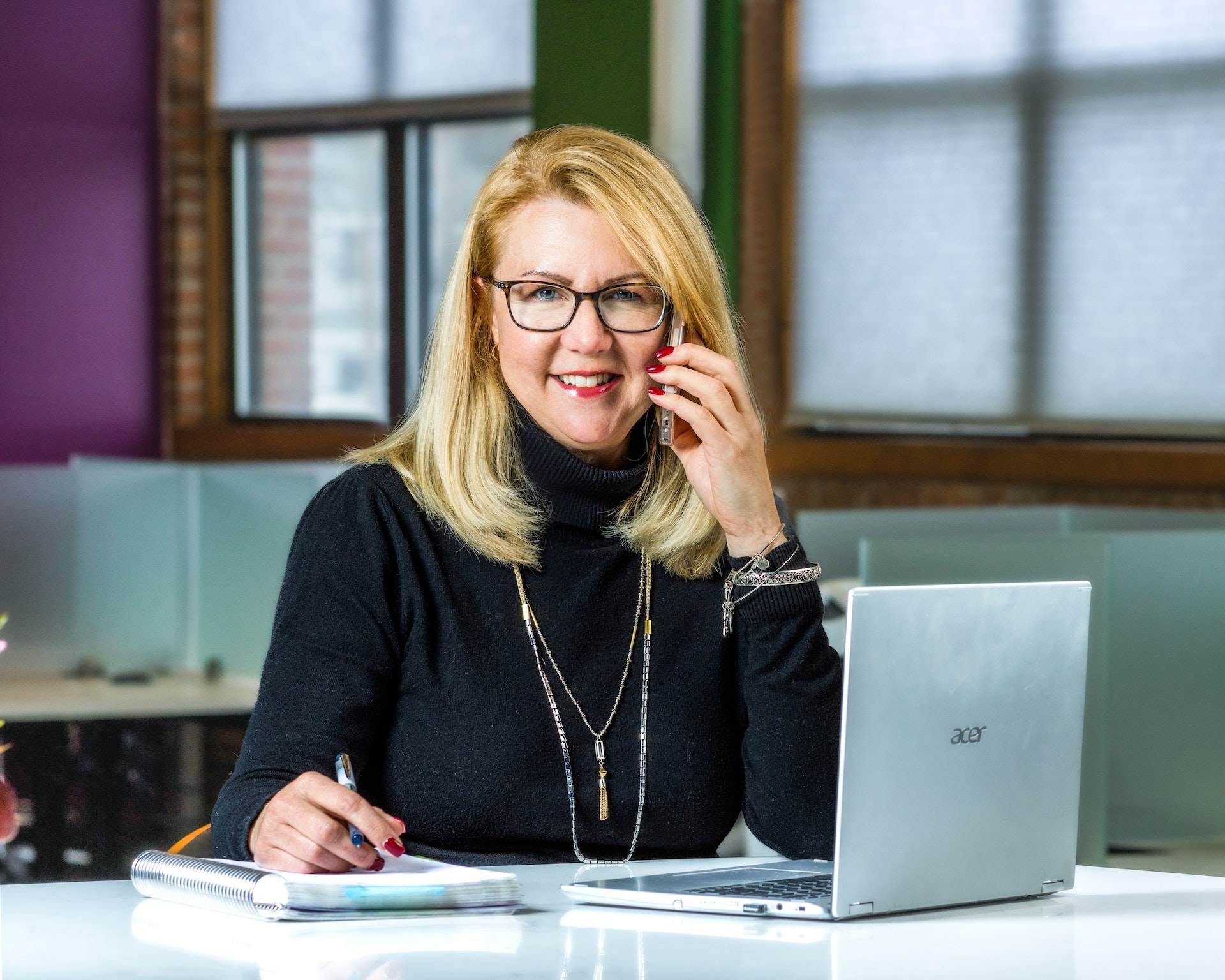 Featured image for 5 Must-Know SaaS Sales Roles and Definitions - HireDNA Blog