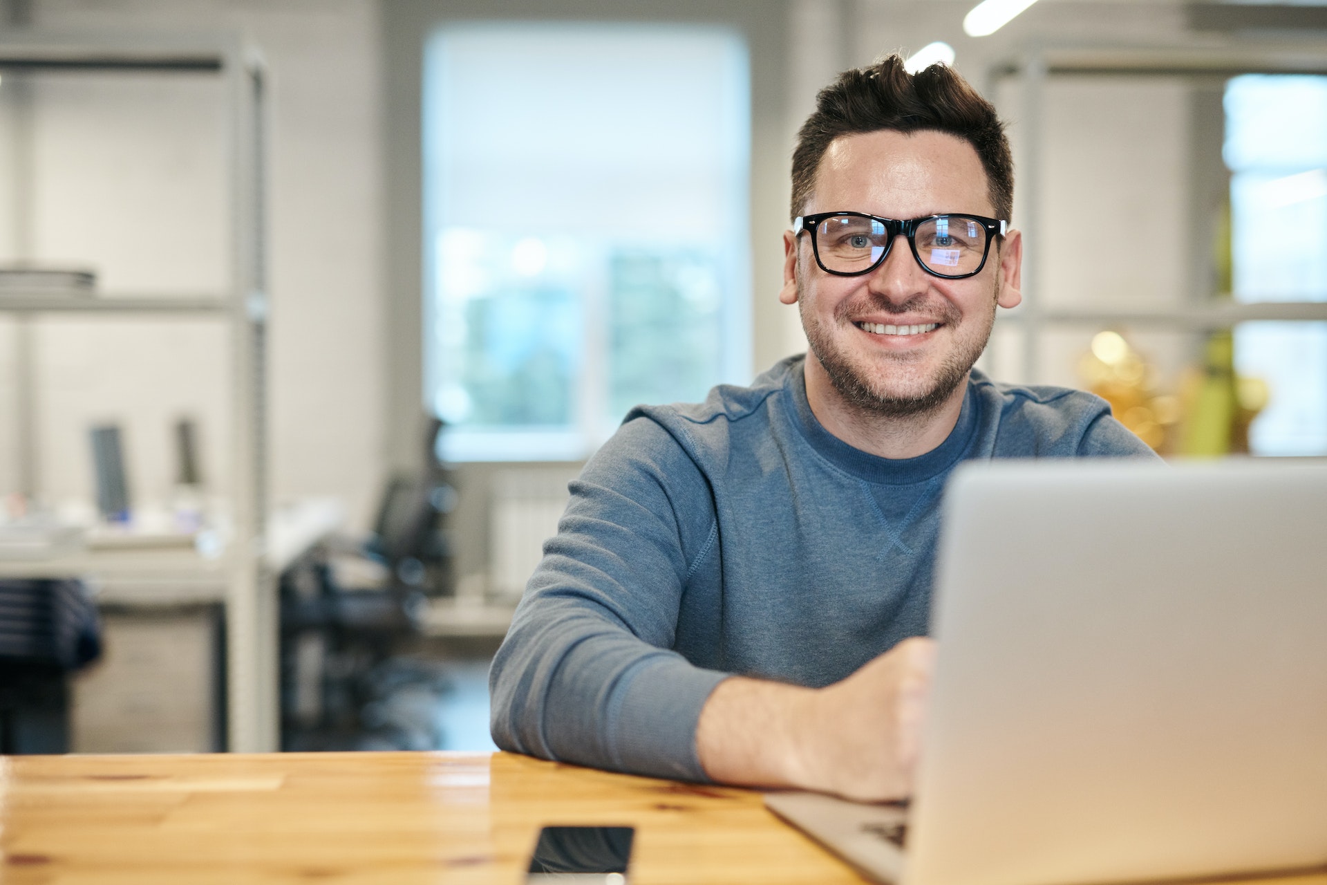 Featured image for Don't Make Passive Sales Candidates Jump Through Hoops: Tips for Creating a Streamlined Recruiting Process - HireDNA Blog