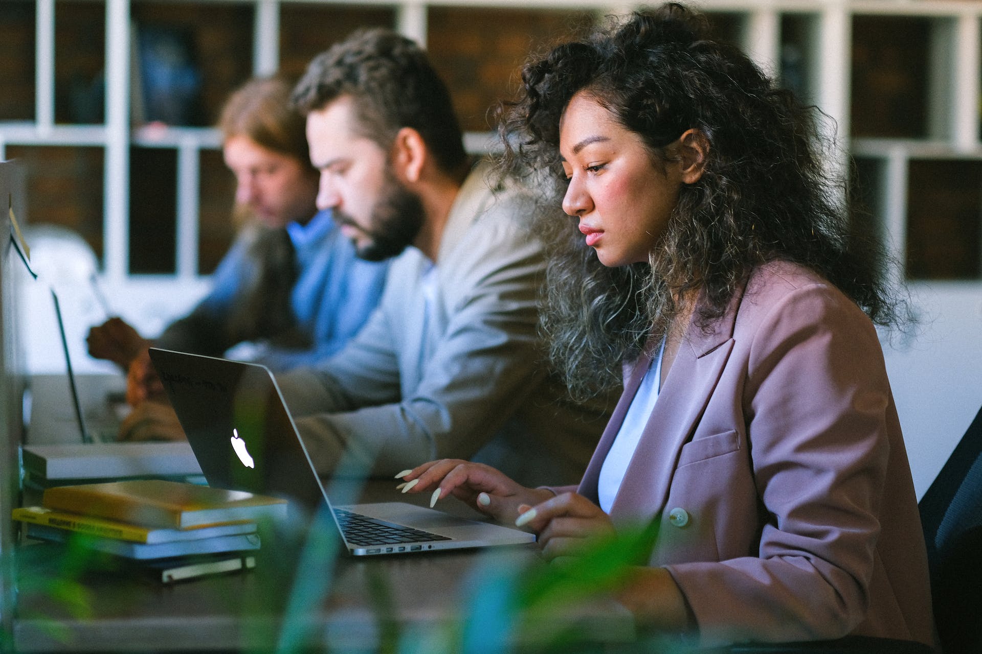 Featured image for The Art of Sales Team Evaluations: A Practical Guide - HireDNA Blog
