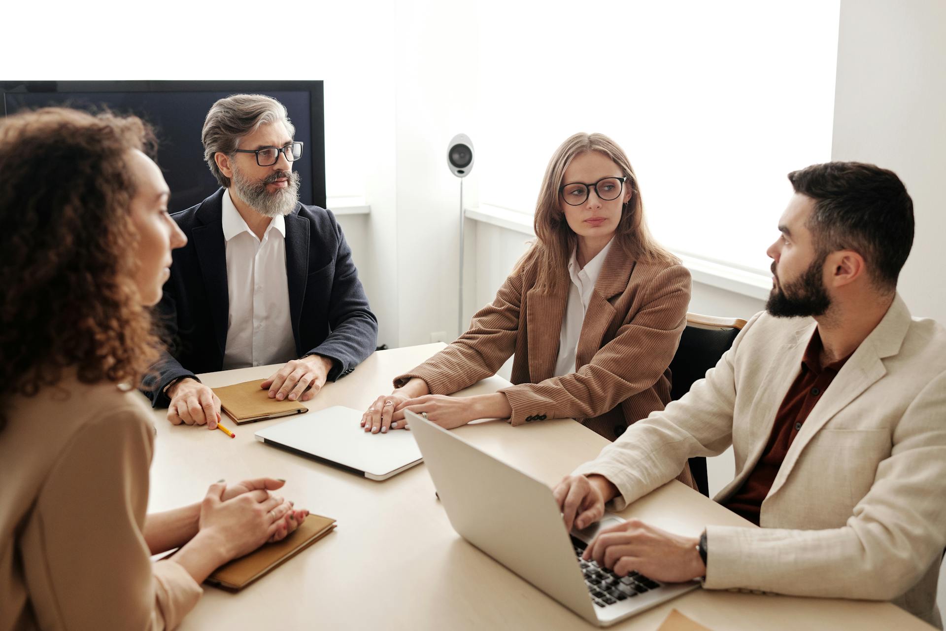 Featured image for How SaaS Talent Leaders Can Simplify Sales Hiring Without Compromising Quality - HireDNA Blog