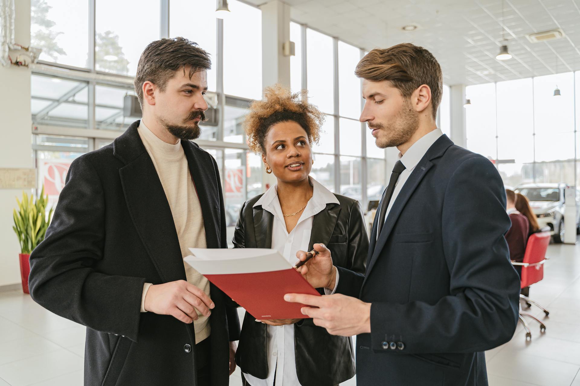 Featured image for What SaaS Founders Need to Know About Building a World-Class Sales Team - HireDNA Blog
