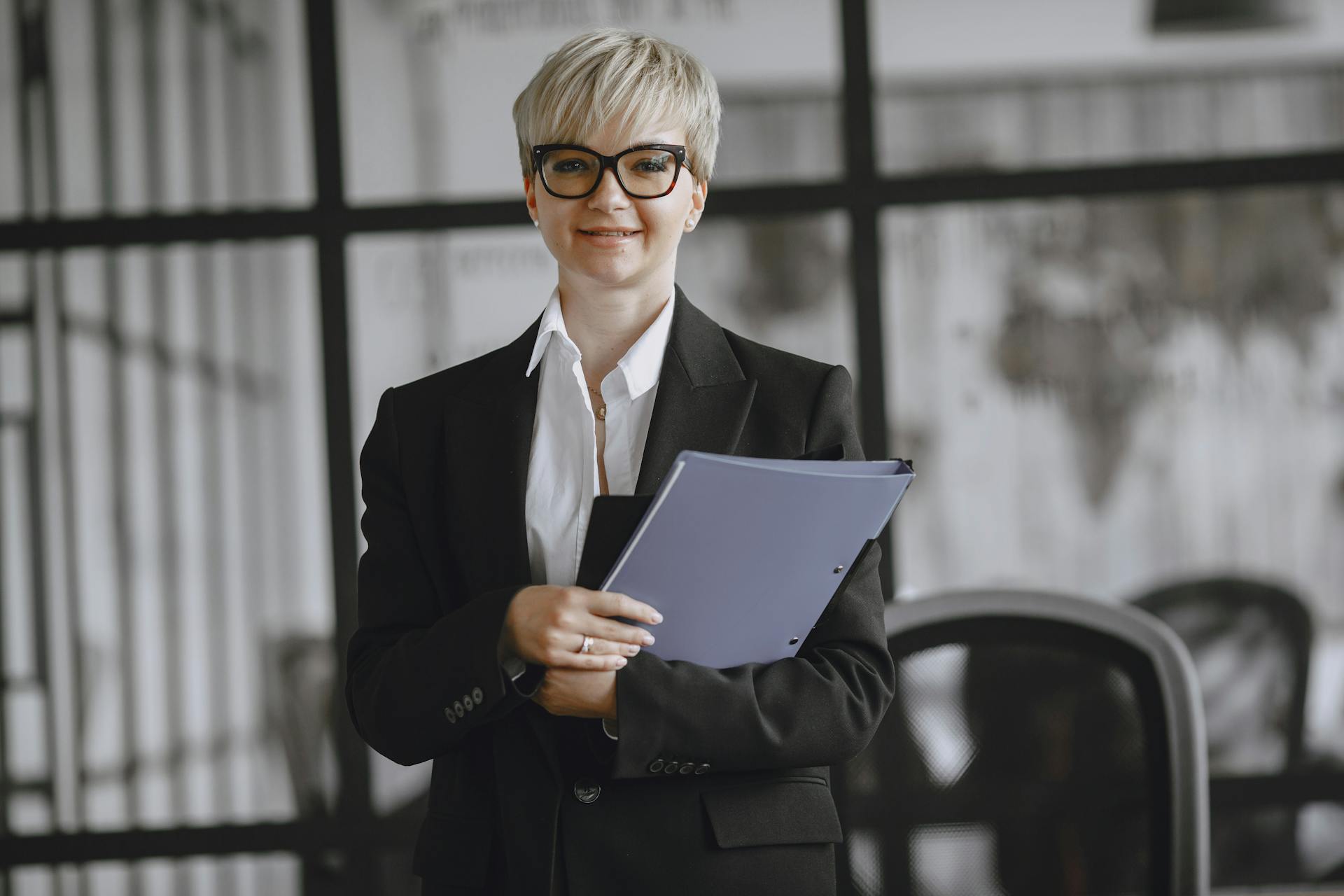 Featured image for How to Stand Out to Top Sales Talent in a Competitive SaaS Market - HireDNA Blog